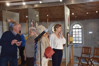 Malwy, róże, fiołki... - Wernisaż wystawy Barbary Harasim